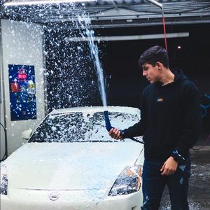 Meet your Posher, Anthony